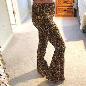 Forever 21 size 29 cheetah flare stretch jeans
